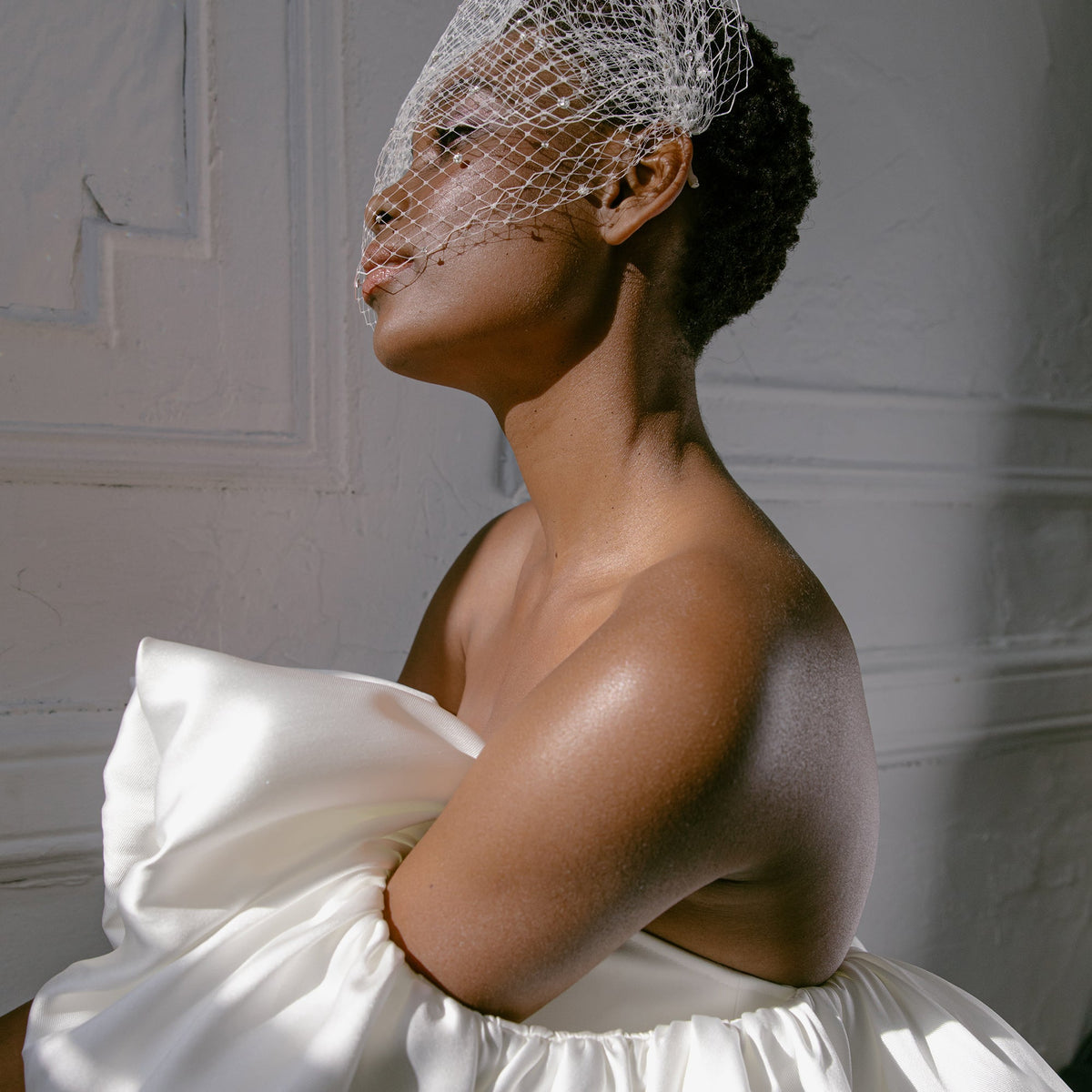 Crystal Beehive Voilette -- Cream – Jennifer Behr LLC display picture 2