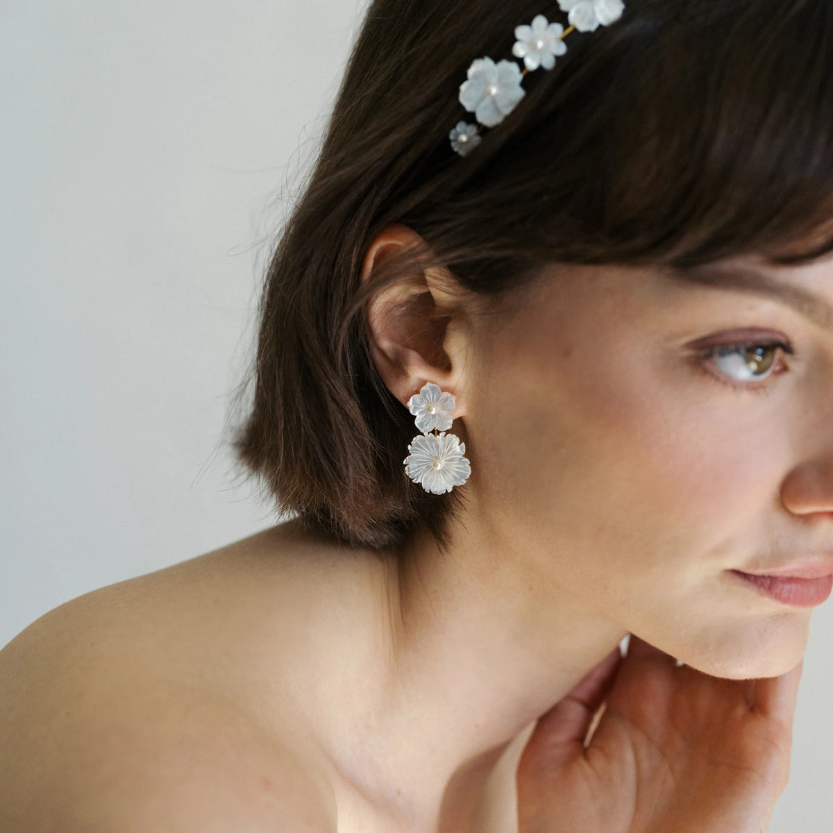 76BA25-mother-of-pearl-web-3.