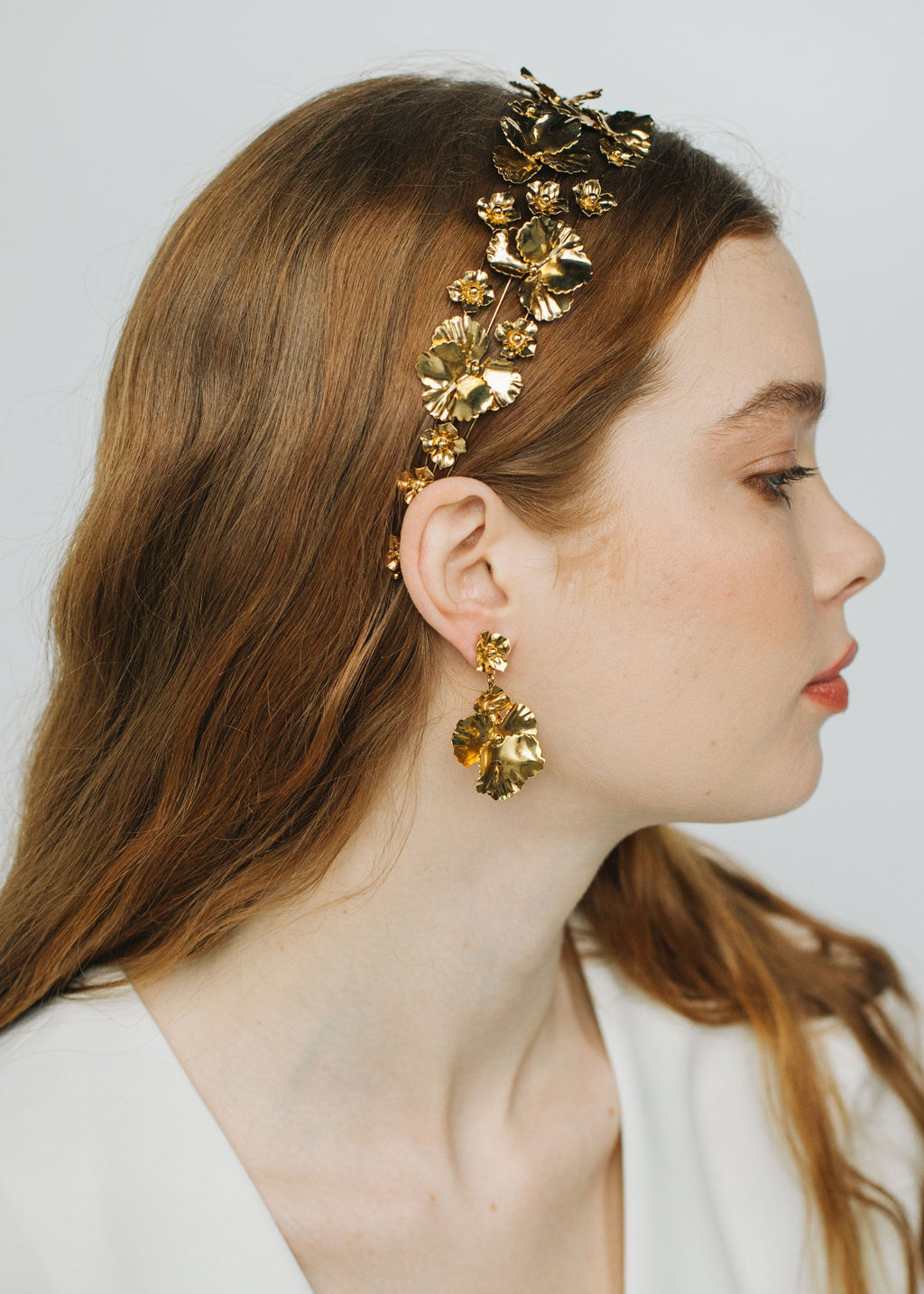 Sariyah Headband -- Gold – Jennifer Behr LLC display picture 1