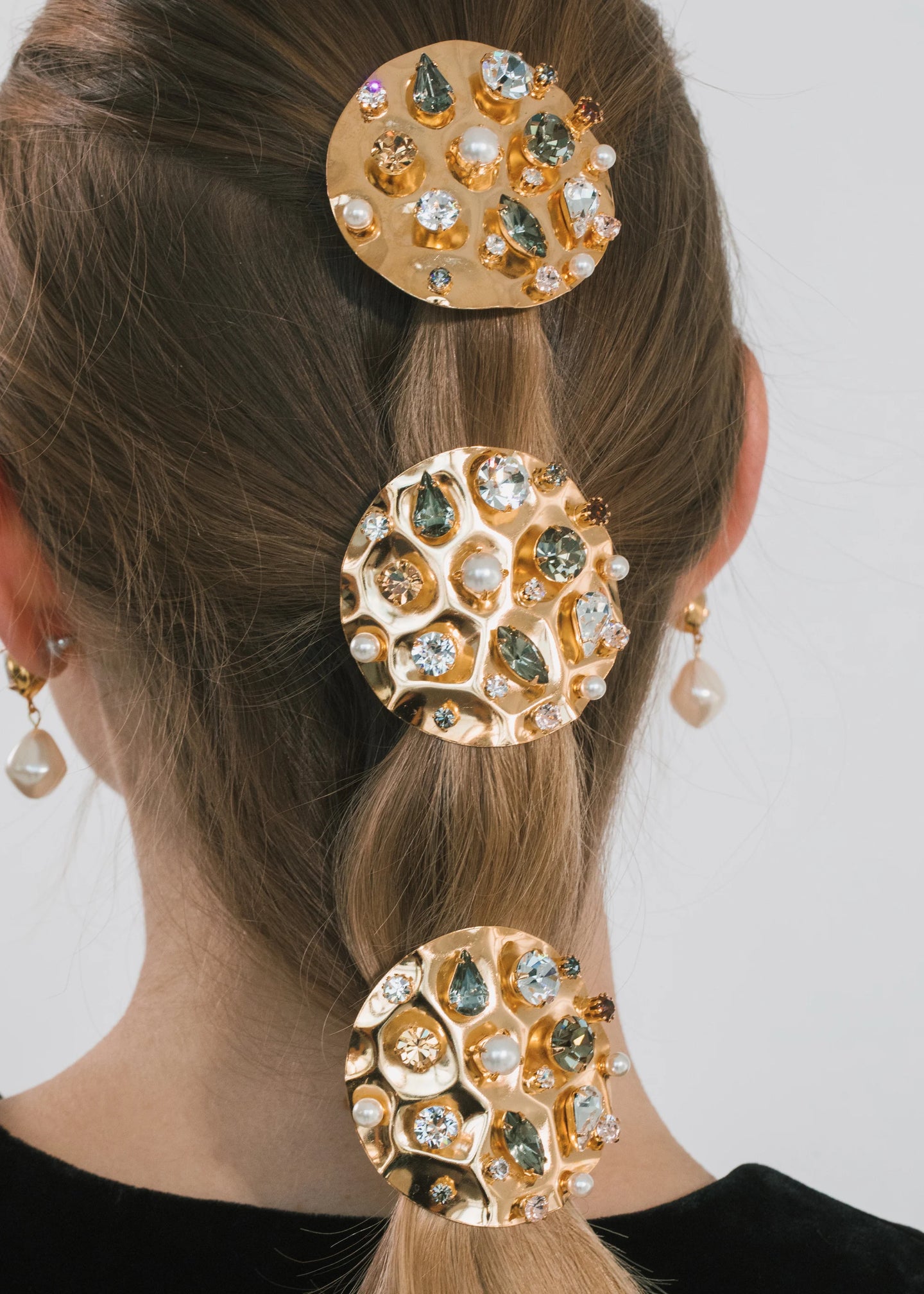 jennifer behr ボビーピン 真鍮　パール　真珠　ブライダル Donna Pearl Bow Barrette -- Pearl – Jennifer Behr LLC