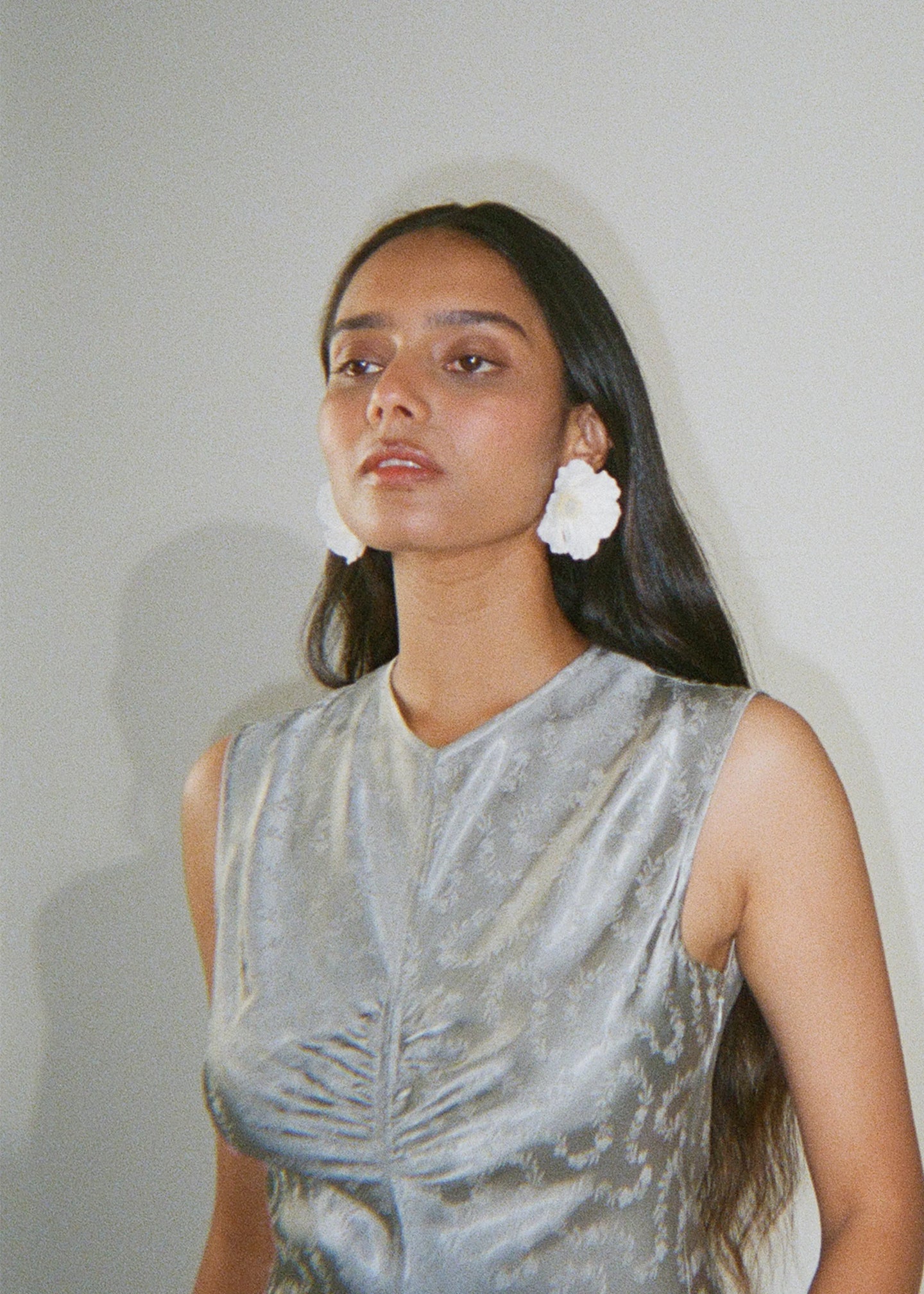 earrings for cream dress Cream Colour Dress Earrings Combination