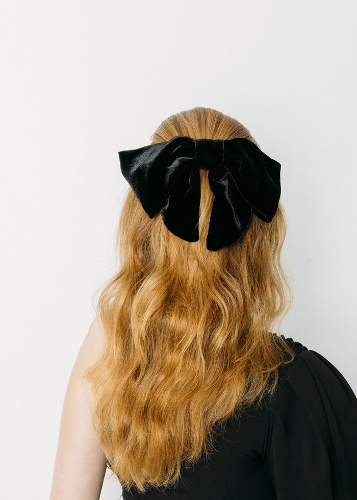 Jennifer BEHR Wide Velvet Bow Hair Clip - Women - Brown Hair Accessories