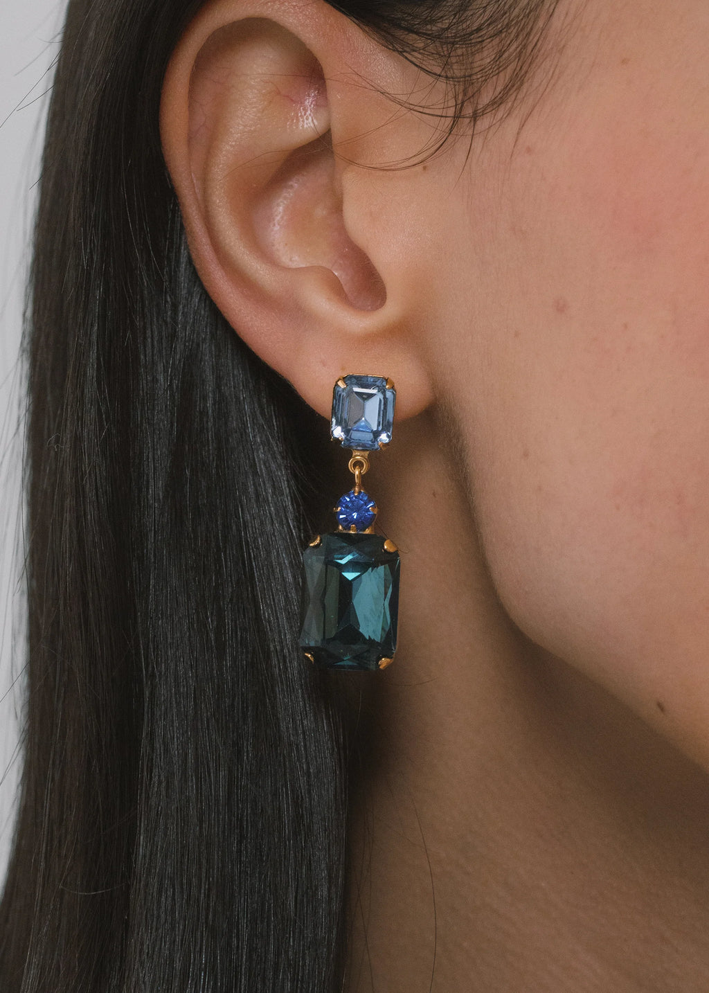 Justine Earrings -- Sapphire – Jennifer Behr LLC