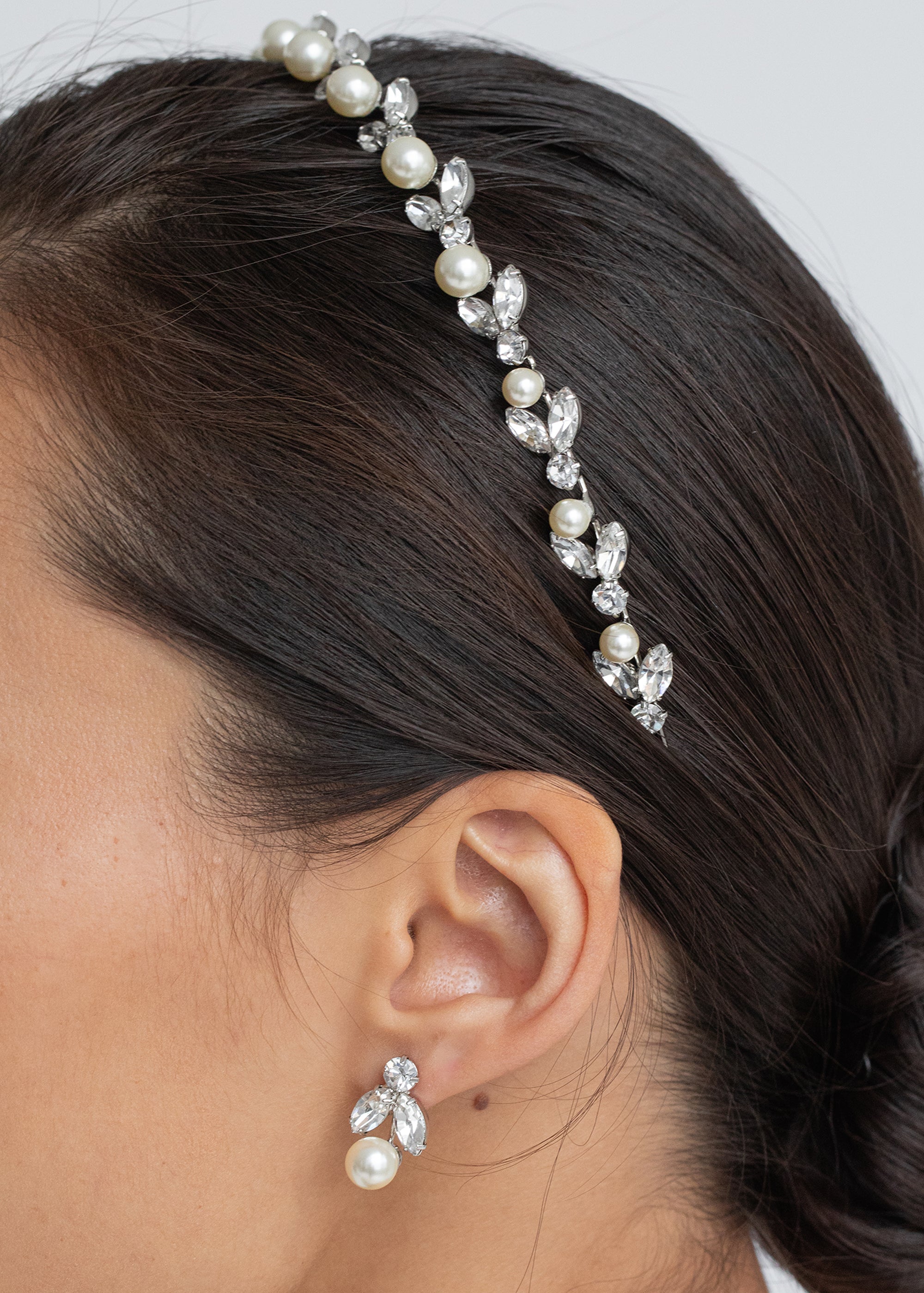 Kamila Headband -- Crystal Pearl – Jennifer Behr LLC