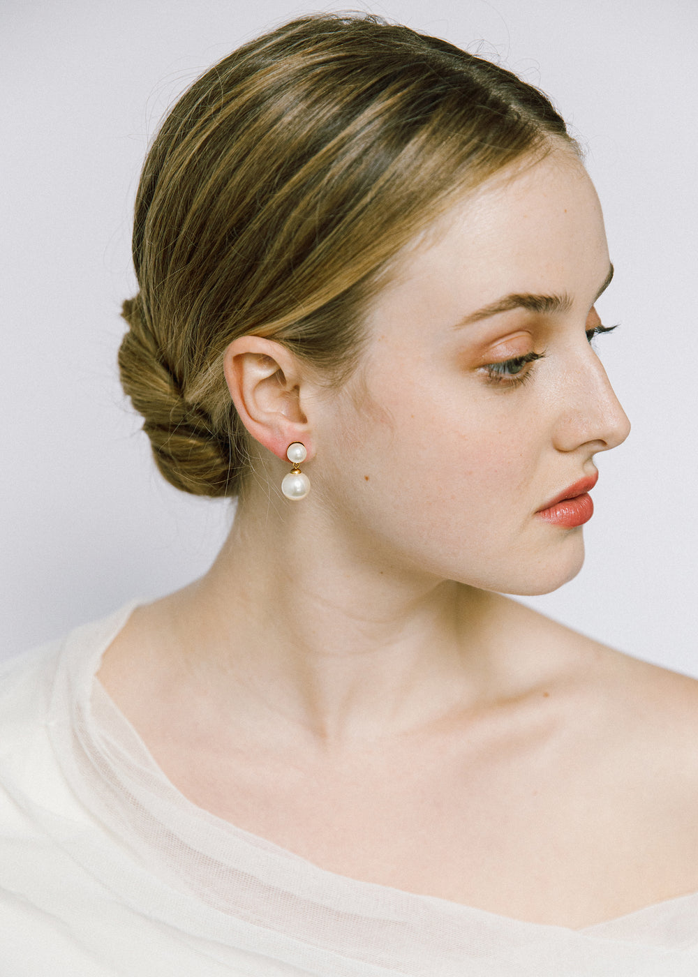 Paige Pearl Earrings -- Pearl