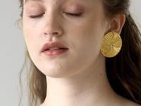Brissa Stud Earrings -- Gold