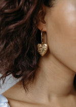 Load image into Gallery viewer, Coeur Locket Hoop Earrings

